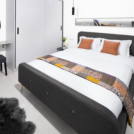 Andos Cozy & Luxury Upgraded Apartments アテネ エクステリア 写真