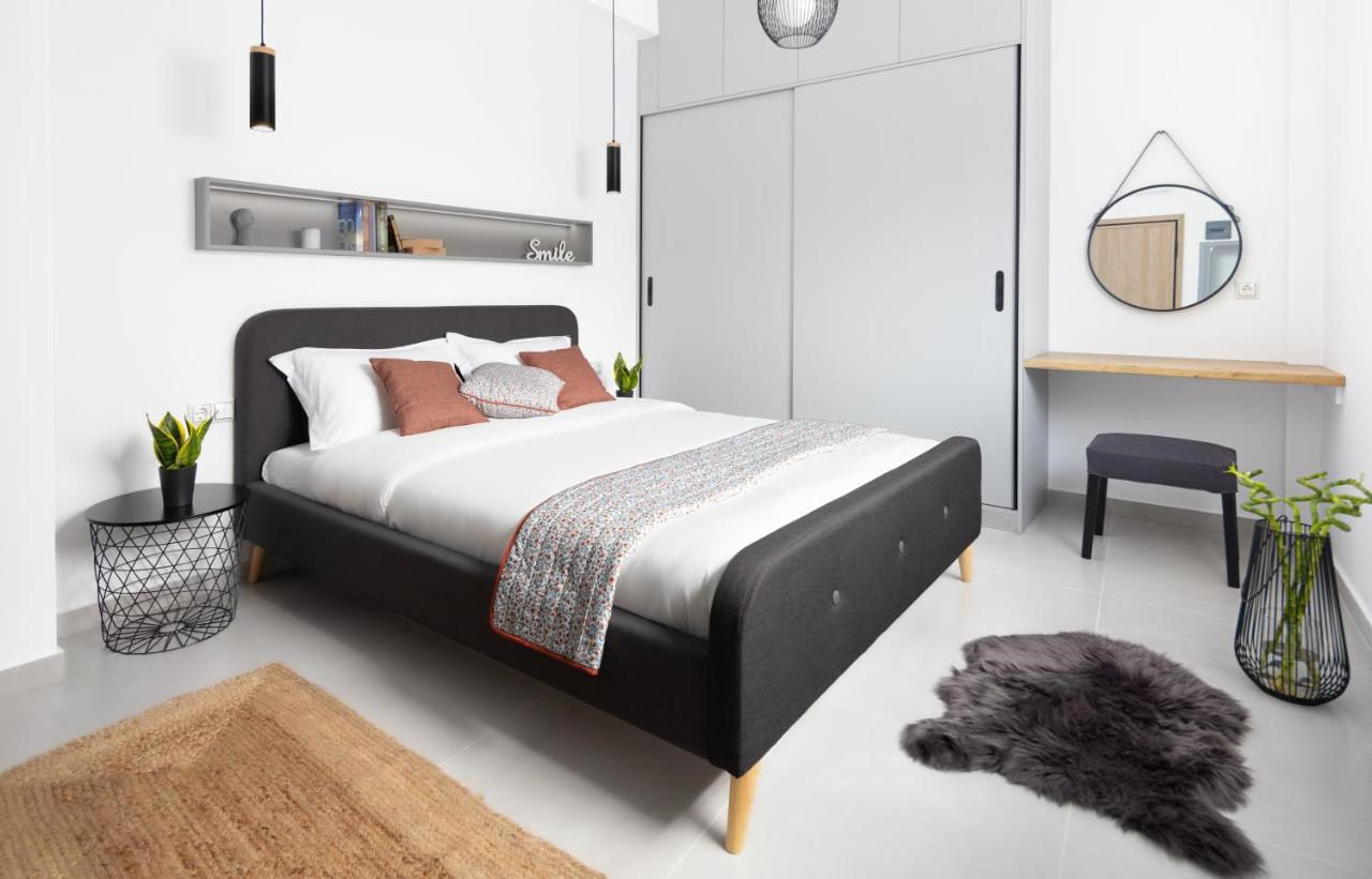 Andos Cozy & Luxury Upgraded Apartments アテネ エクステリア 写真