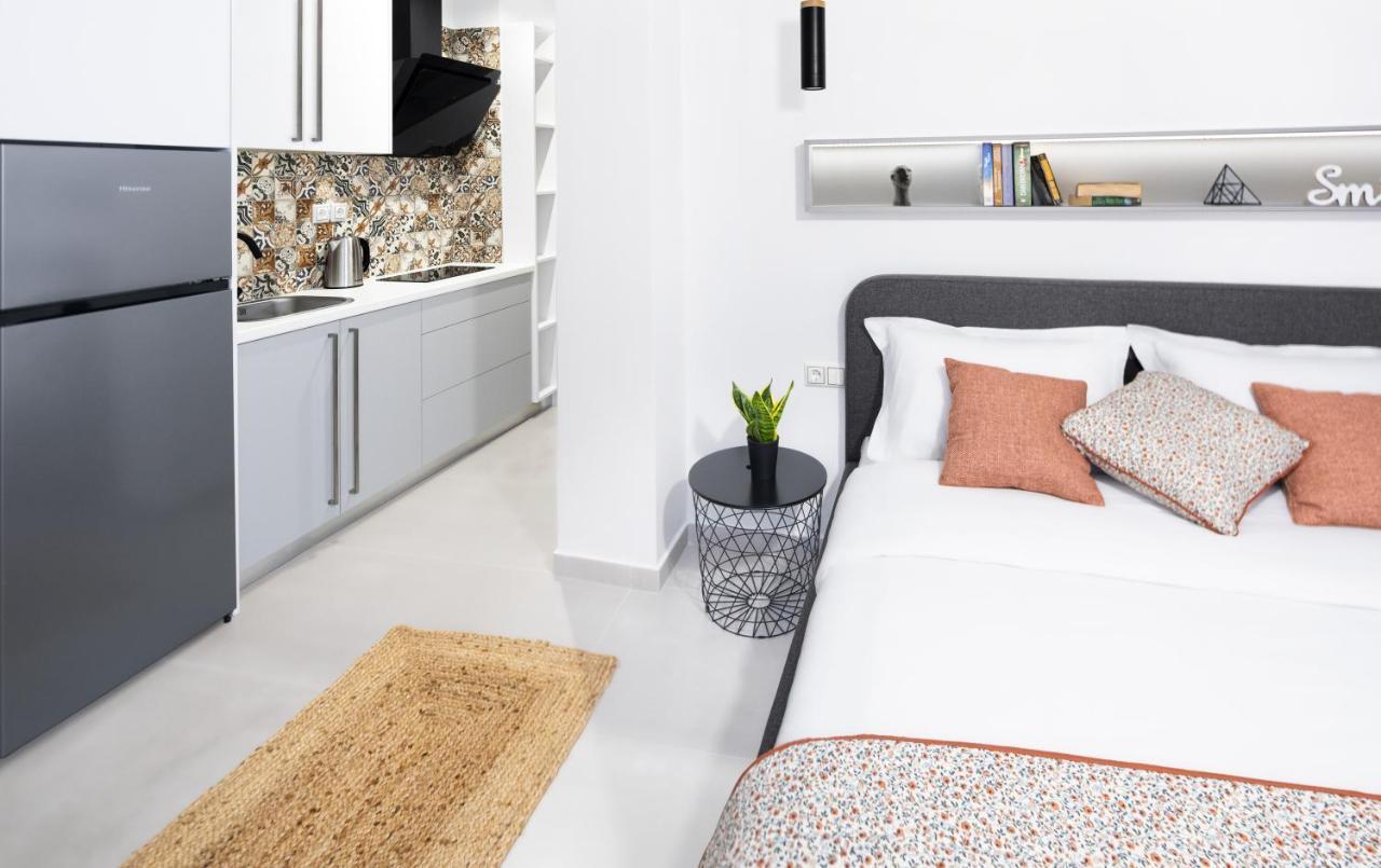 Andos Cozy & Luxury Upgraded Apartments アテネ エクステリア 写真