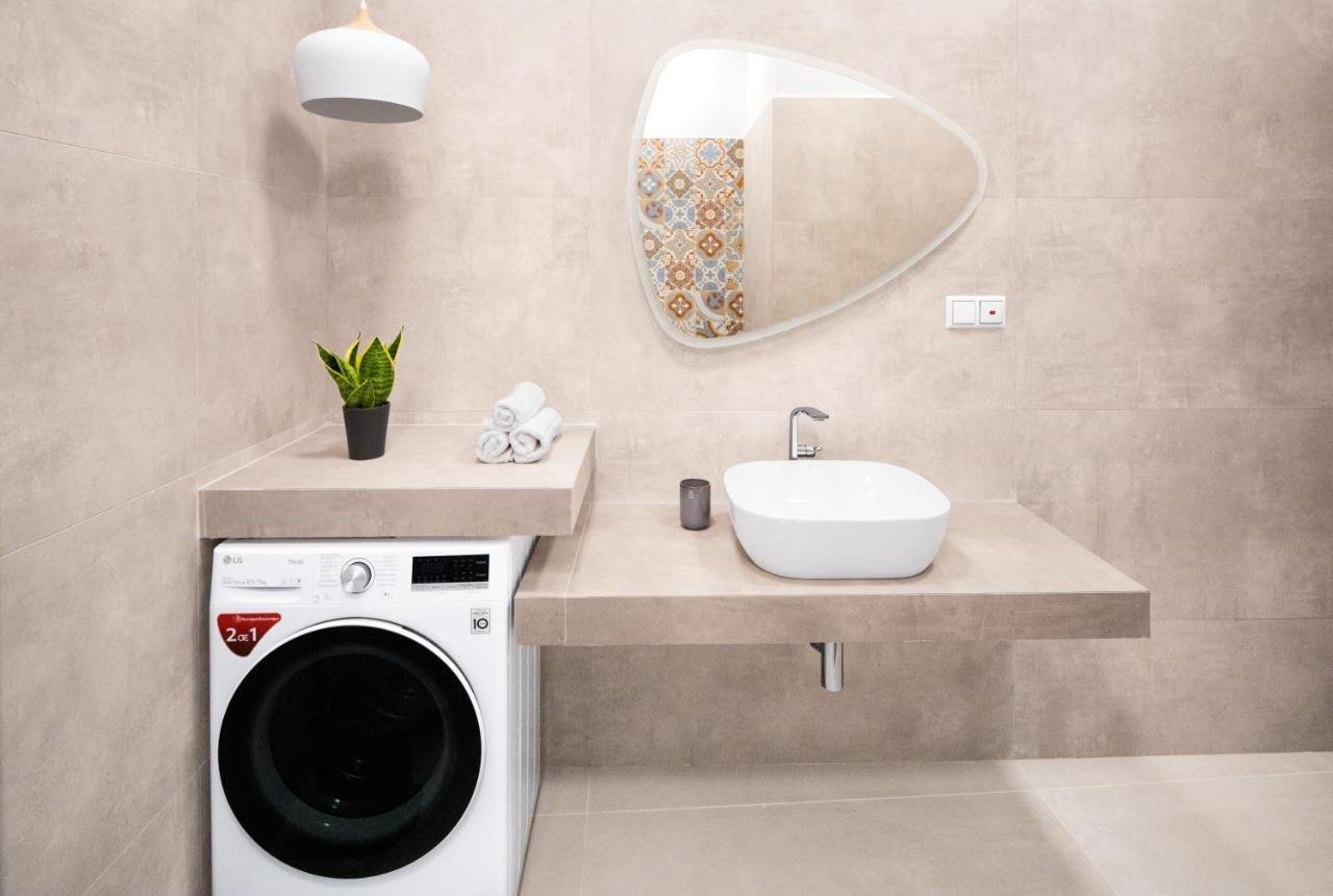 Andos Cozy & Luxury Upgraded Apartments アテネ エクステリア 写真